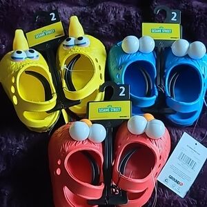 NWT 3Prs of Sesame Street Characters Size 2 Clogs